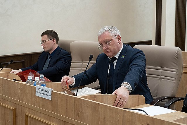 «Вернулись в родную гавань». Депутаты изменили границы Екатеринбурга