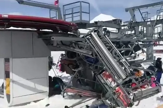 Подъемник на горнолыжном курорте в Грузии превратился в «Кристину» Стивена Кинга