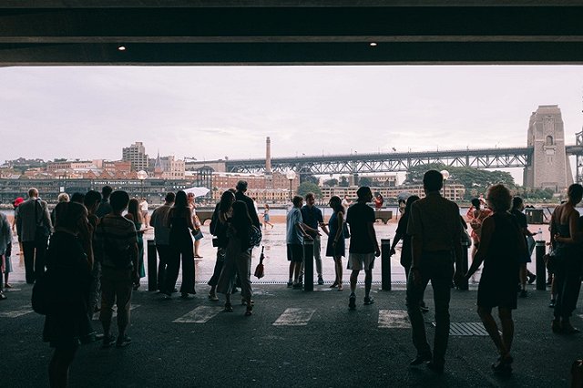 Ученые объяснили, почему часть граждан переносят коронавирус бессимптомно