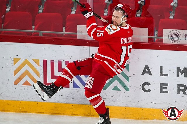 Игрок «Автомобилиста» Анатолий Голышев уезжает за океан