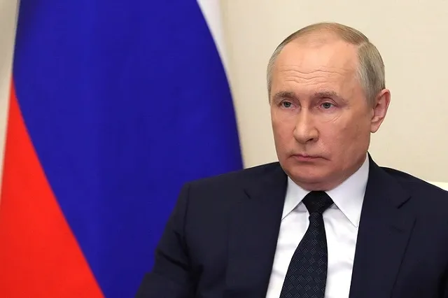 Путин поручил до 31 марта доложить о мерах по переводу продажи газа за рубли