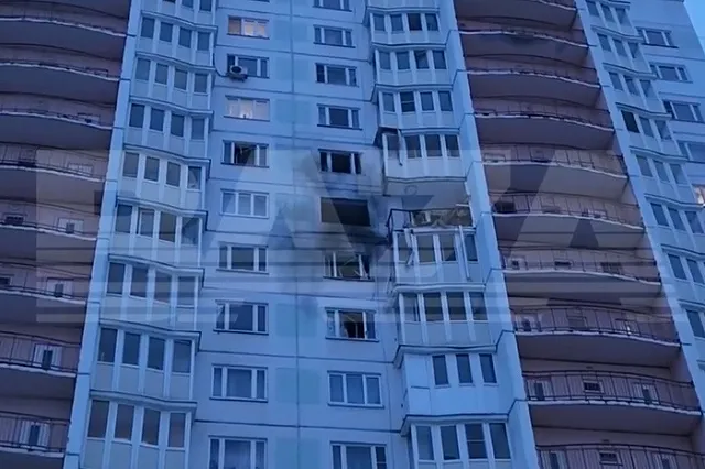 Беспилотники массово атаковали Россию