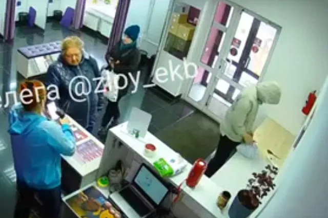 Екатеринбуржец забрал товар на ПВЗ Wildberries. Но он забыл кое-что сделать