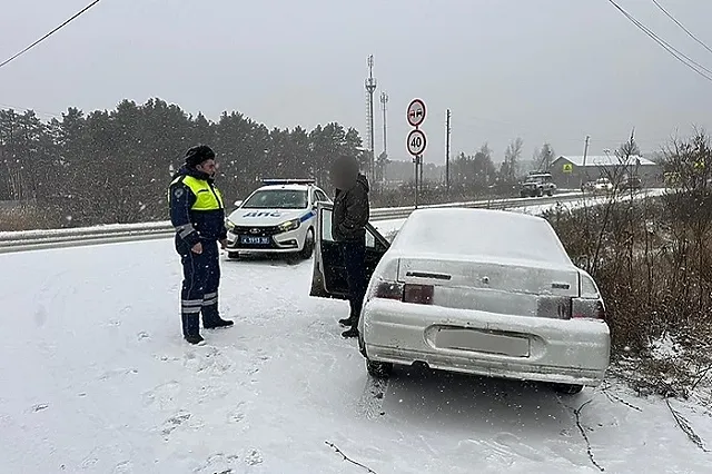 Мошенники придумали новую схему выманивания кода из СМС через неоплаченные штрафы ГАИ