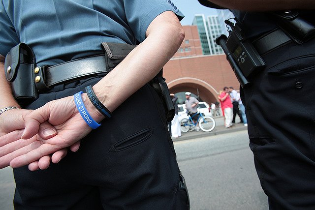 Сестру Царнаева задержали за угрозу «подложить бомбу»