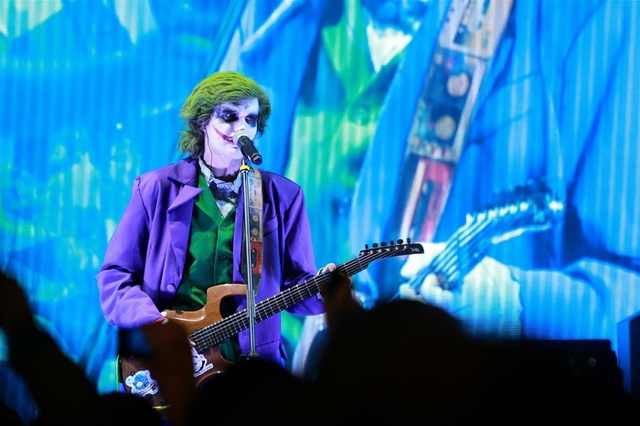 КПРФ потребовала убрать из эфира антироссийски настроенных артистов