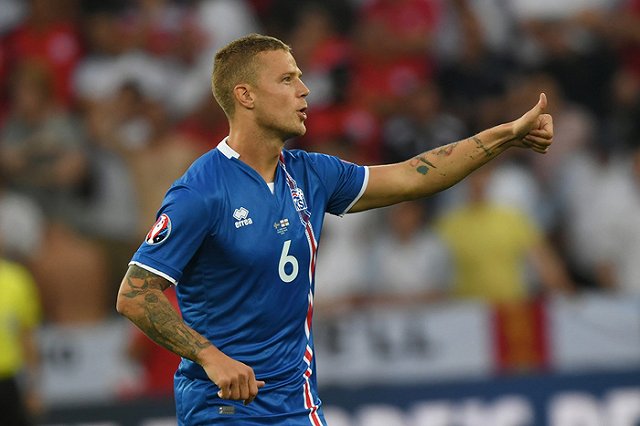 Исландский футболист дал четыре совета сборной России