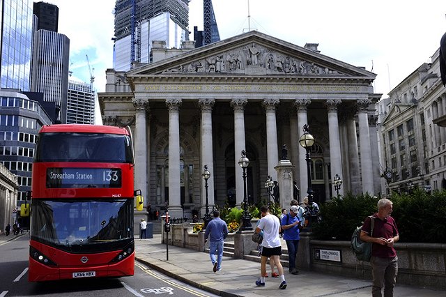 СМИ узнали о плане военной операции в случае срыва соглашения по Brexit