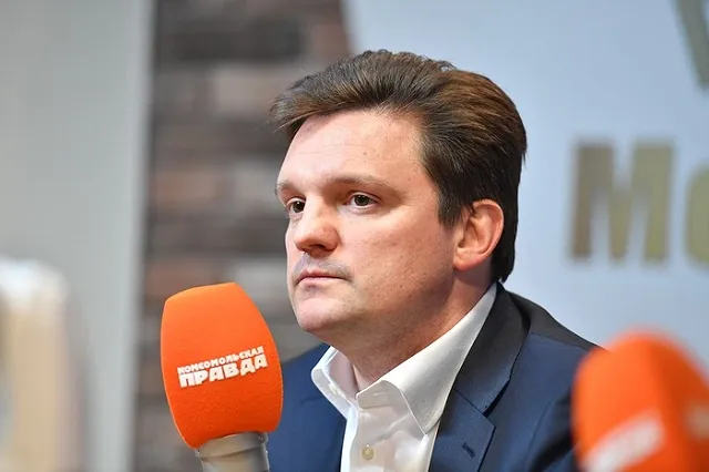 Глава Минкомсвязи сообщил о снижении доходов главы «Почты России»