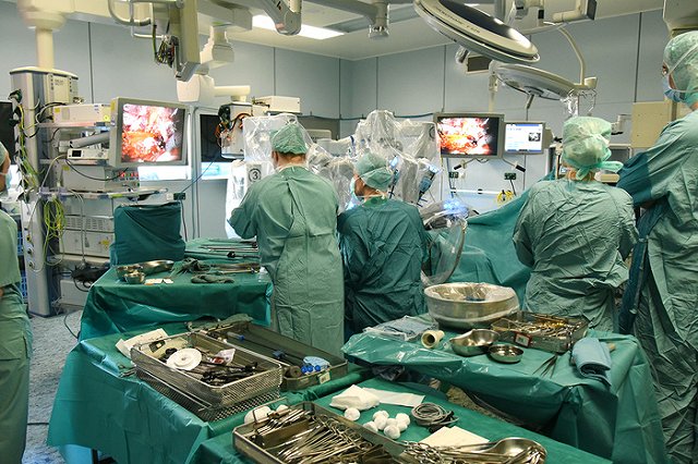 Двое хирургов из Нижнего Тагила пообещали забрать заявление об увольнении