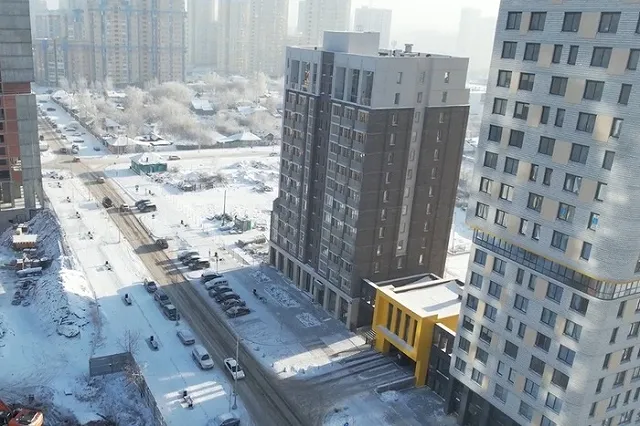 Жители Академического пожаловались на расползающиеся дороги