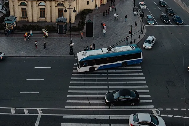 В Екатеринбург привезут очень дорогой троллейбус