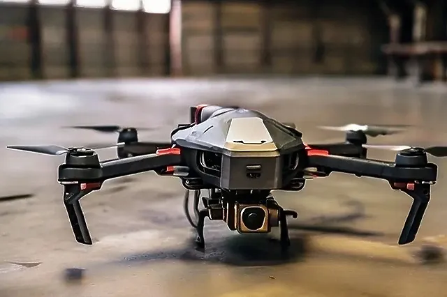 Екатеринбурженка рассказала об атаке беспилотника на высотку