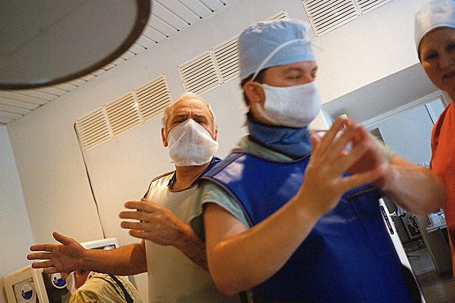 Бойцу ППС Оренбурга, отдавшему одежду замерзающим, ампутируют пальцы