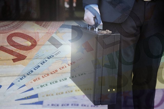 За пять месяцев из России утекли 22 миллиарда долларов