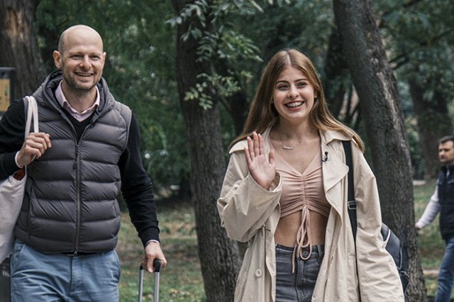 Школьницу из Екатеринбурга пригласили в шоу для трудных подростков