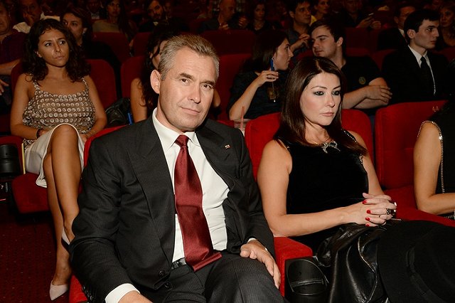 Астахов прокомментировал свой вопрос к выжившей в Карелии девочке