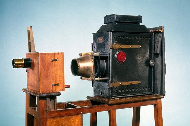 «Важнейшее из искусств» оставит киноманов без сна предстоящей ночью