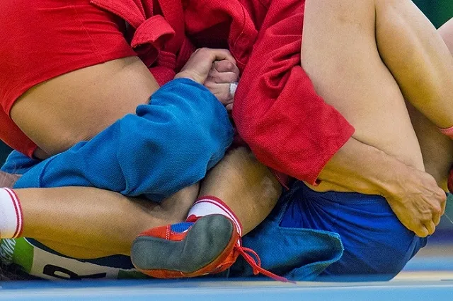 Российские самбисты завоевали три золота на стартовавшем чемпионате Европы