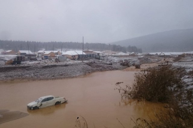 В Красноярском крае прорвало дамбу. Погибли 12 человек