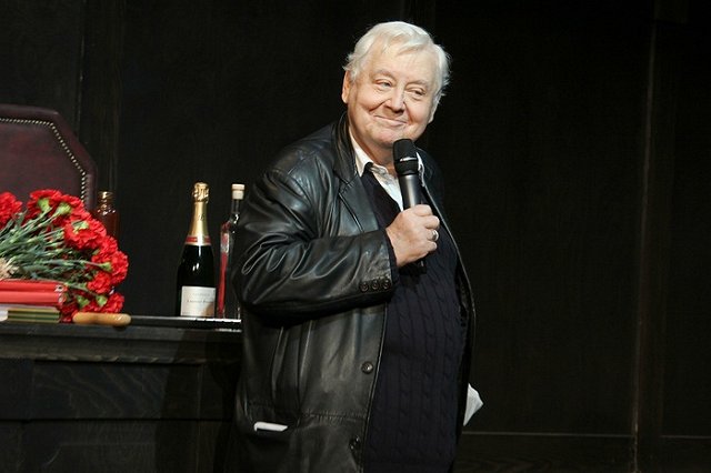 У Табакова начались судороги. Состояние актера ухудшилось