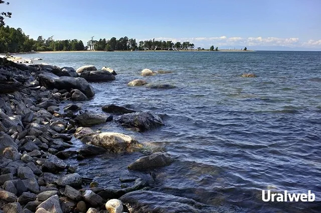 На Байкале на дельтаплане разбился бывший топ-менеджер Уральского химкобмината