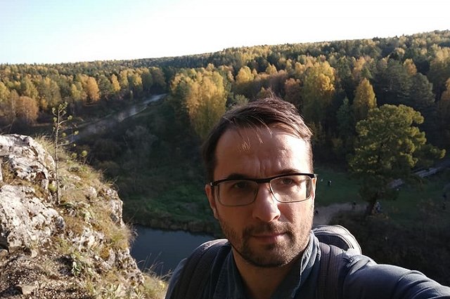 Директор «Оленьих Ручьев» извинился перед туристом, на голову которого упал камень