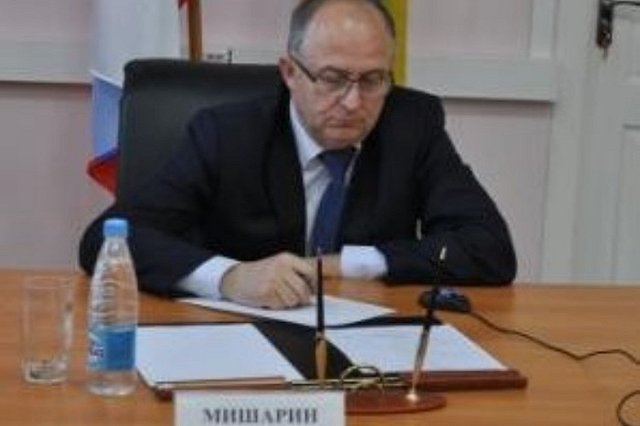 В Екатеринбурге уволили главу Чкаловского района