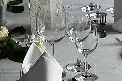 Сальмонеллез на корпоративах подхватили 90 сургутян