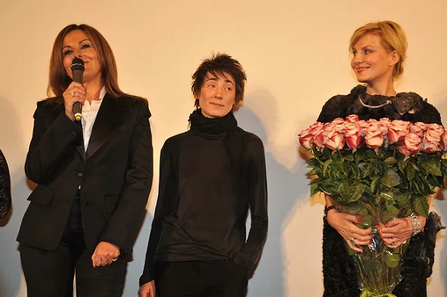 На Украине призвали перевести Земфиру из белого списка в черный