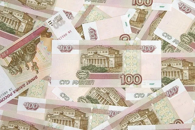 Куйвашев призвал жителей области помочь Екатеринбургу попасть на новые купюры