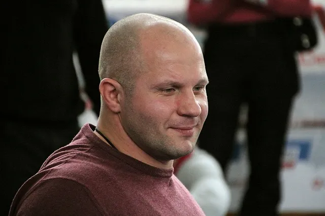 Федор Емельяненко победил Фрэнка Мира на турнире Bellator в США