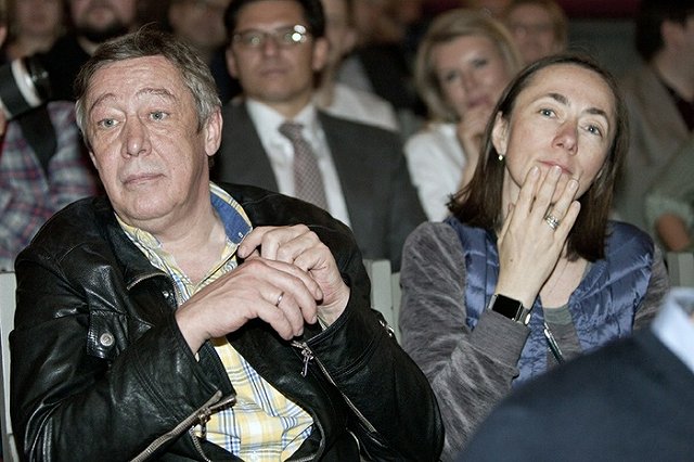 Актер Ефремов предложил отдать Крымский мост Украине