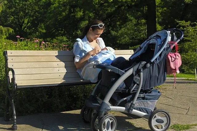 Пособия безработным и матерям решили перечислять только на карты «Мир»