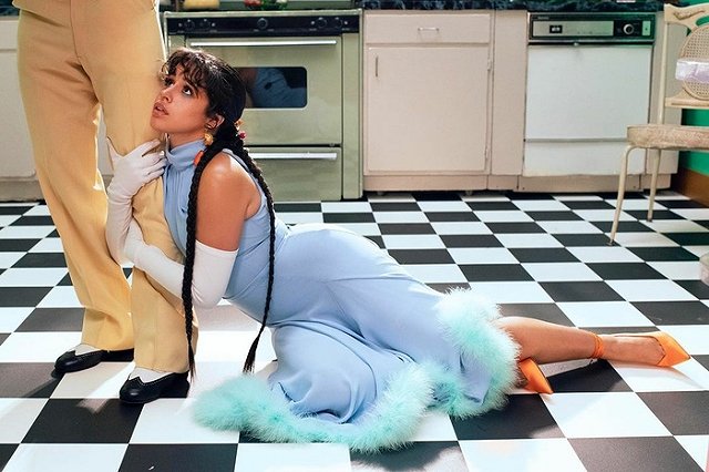 В новой «Золушке» главная героиня будет искать себя, а не принца