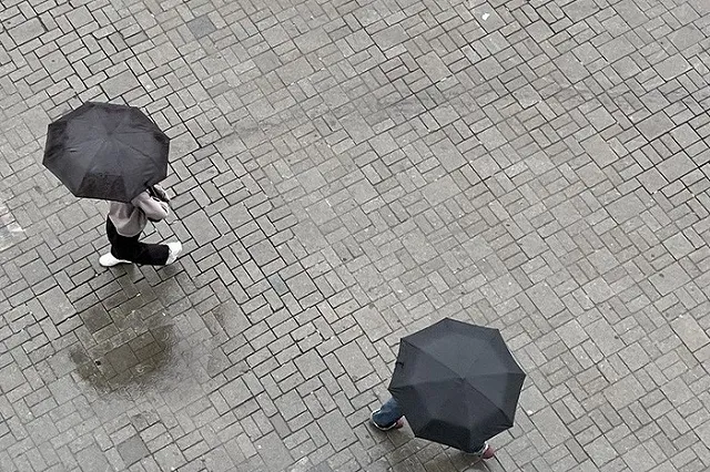 Свердловские спасатели объявили штормовое предупреждение