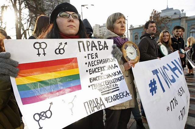 В ЕС не исключили введения безвизового режима с Украиной и Грузией в 2016 году