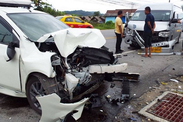 Две россиянки разбились насмерть в ДТП на Пхукете