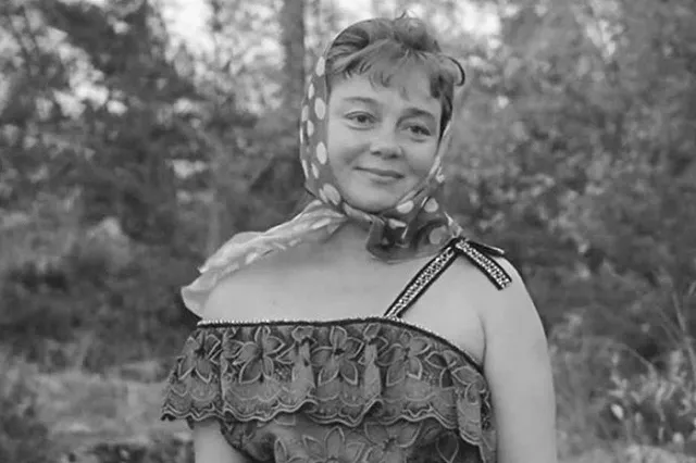 Ушла из жизни звезда фильма «Любовь и голуби» Нина Дорошина