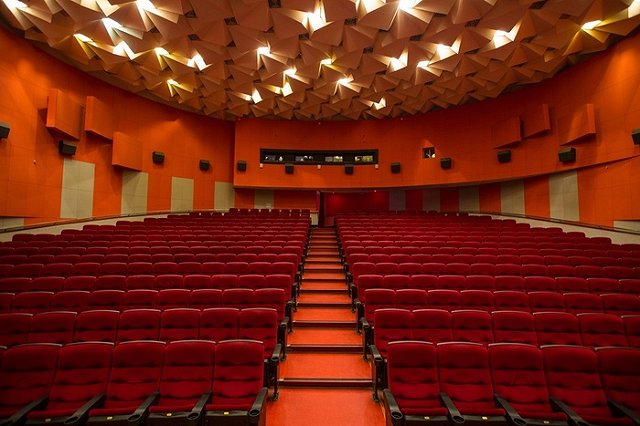 «Салют» не будет выплачивать РАО более 1 млн рублей за музыку из кинофильмов