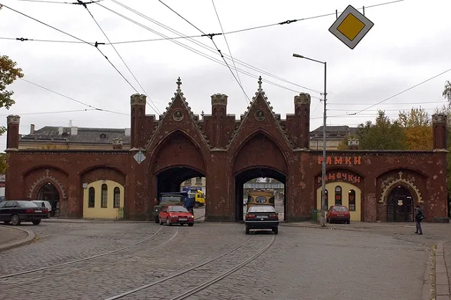 Туристам, тоскующим по Европе, этим летом предложат полететь в Калининград