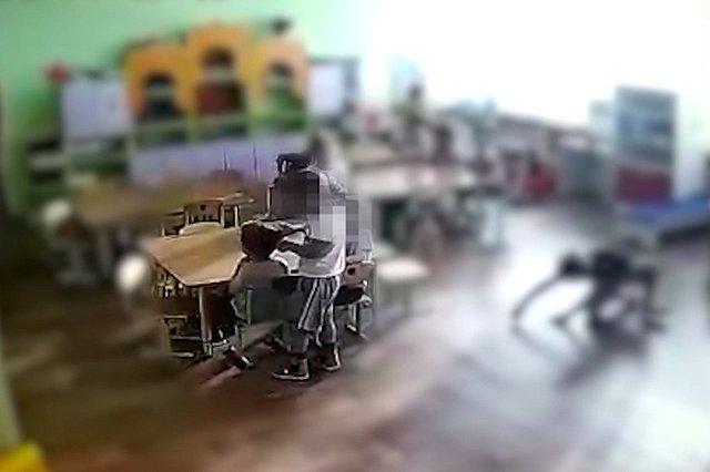 В Екатеринбурге нашли виновных в детсаду, где чуть не задушили малыша