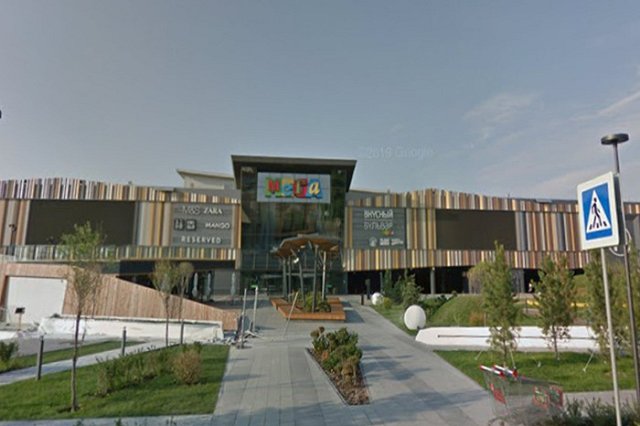 В Екатеринбурге школьницу нашли без сознания после отравления алкоголем