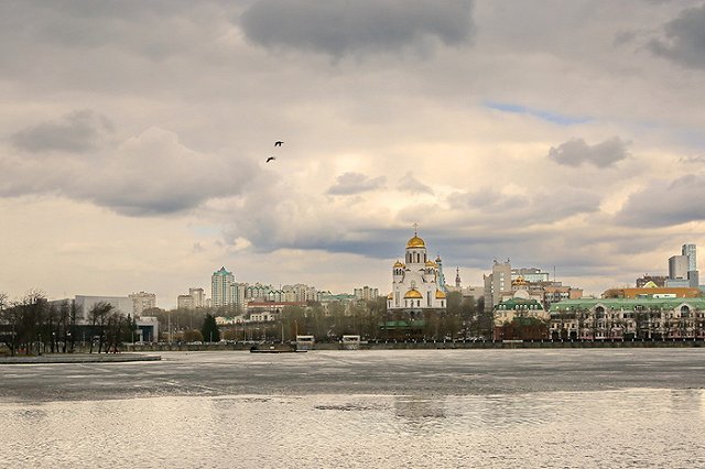 Из Храма-на-Крови пытались похитить рясу священника