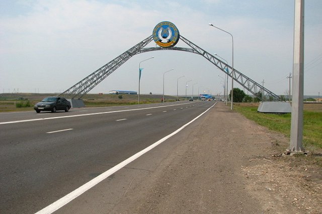 Полсотни человек сгорели в автобусе в Казахстане