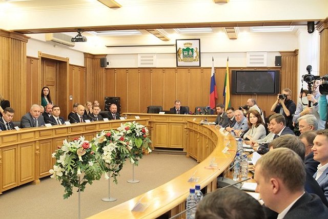 Депутаты ЕГД просят у Куйвашева денег на программу ранней диагностики рака