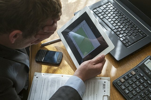 Депутаты ЕГД получат планшеты для работы на заседаниях