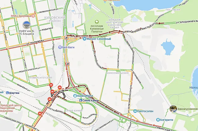 На ЖБИ вновь выросла гигантская пробка