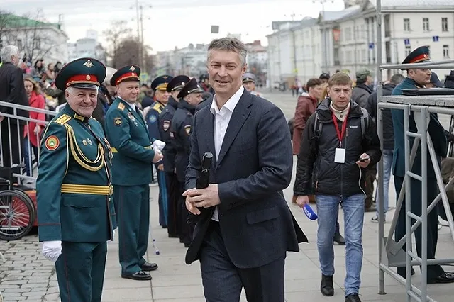 Ройзмана затроллили в соцсетях за поздравление с Днем независимости США