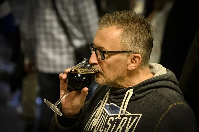 Екатеринбургские автобусы бесплатно отвезут горожан на пивной фестиваль